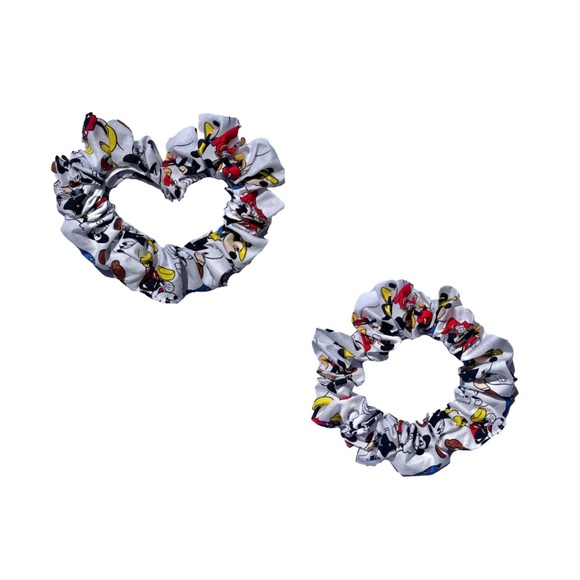 Mikay Large Scrunchie - Picture 2 of 3